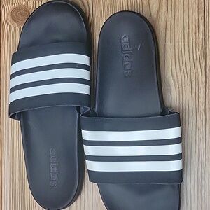 Adidas Adilette‎ Size Men 10Comfort Slide Sandals, Black & White